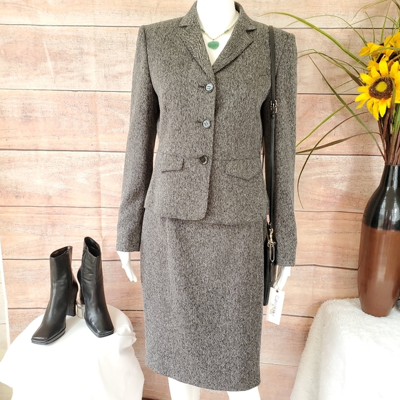 Calvin Klein Dresses & Skirts - NWT! Calvin Klein stretch skirt & jacket suit set
